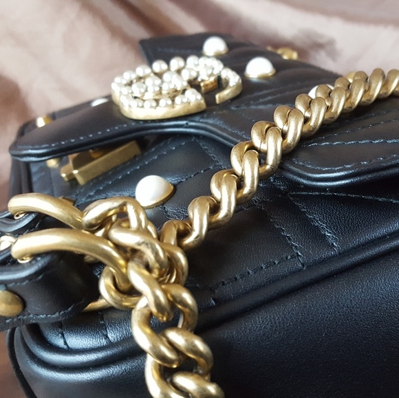 Gucci GG Marmont Small Pearly Shoulder Bag - Picture 4 of 7